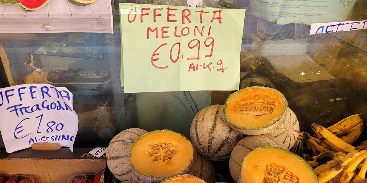 Ortofrutta a 0,99 euro al chilogrammo: «È concorrenza sleale»